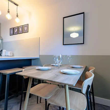 Bridge House Court Daire Skinningrove