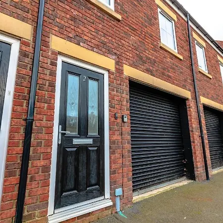 Daire Bridge House Court *